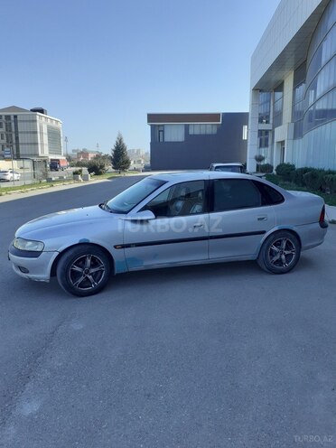 Opel Vectra 1998, 242,000 km - 1.8 l - Bakı
