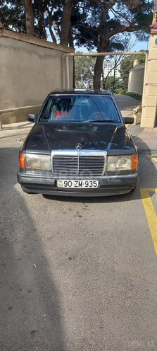 Mercedes E 300 1992, 550,000 km - 3.0 l - Bakı