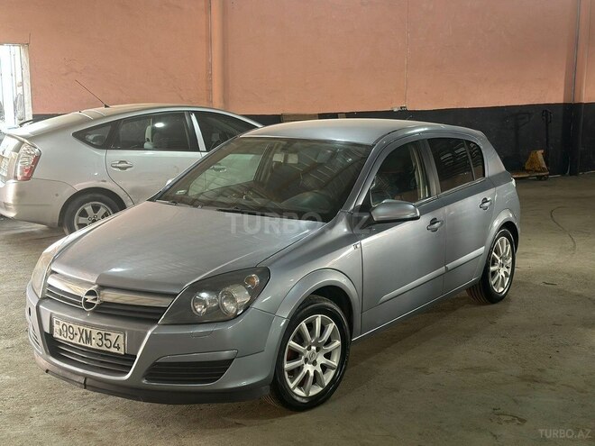 Opel Astra 2004, 290,000 km - 1.4 l - Bakı