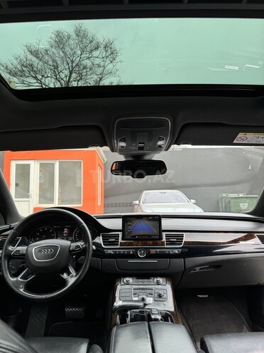 Audi A8 2015, 98,000 km - 4.2 l - Bakı