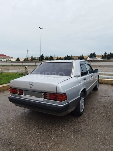 Mercedes 190 1993, 210,000 km - 2.0 l - Sumqayıt
