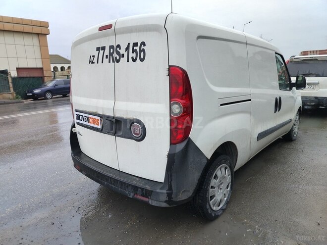 Fiat Doblo 2014, 292,900 km - 1.6 l - Bakı