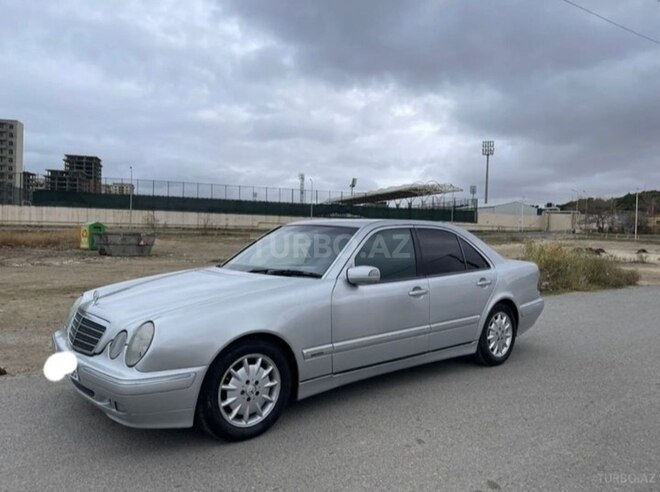 Mercedes E 220 2000, 345,000 km - 2.2 l - Bakı