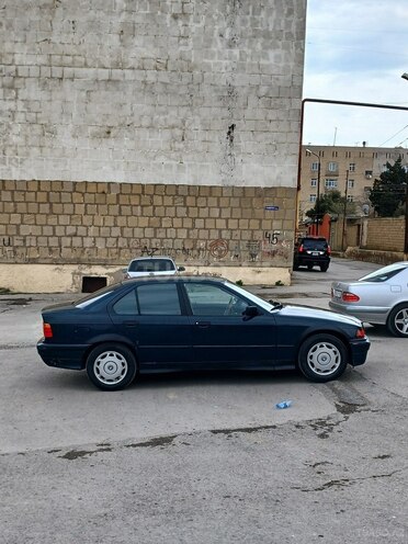 BMW 316 1994, 560,000 km - 1.6 l - Bakı