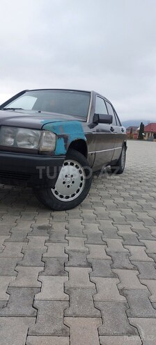 Mercedes 190 1991, 300,000 km - 2.0 l - Gədəbəy