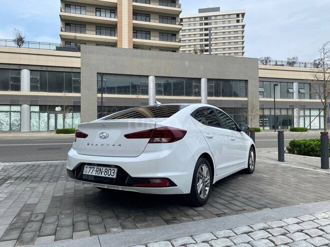 Hyundai Elantra 2018, 86,301 km - 2.0 l - Bakı