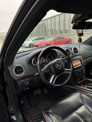 Mercedes GL 550 2011, 230,000 km - 5.5 l - Bakı