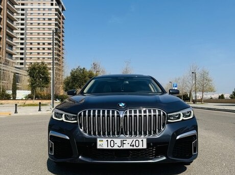 BMW 740 2019