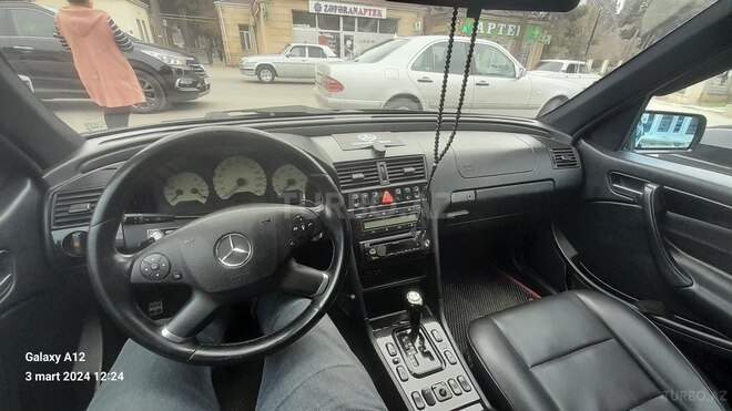 Mercedes C 230 1998, 402,105 km - 2.3 l - Şirvan