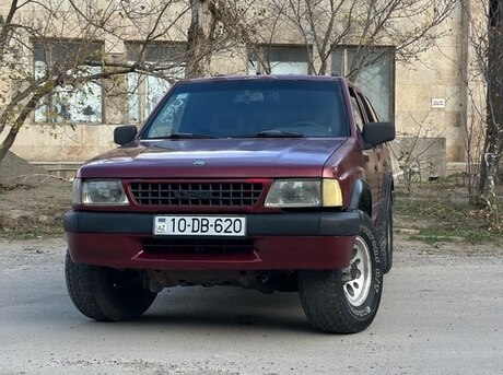 Opel Frontera 1992