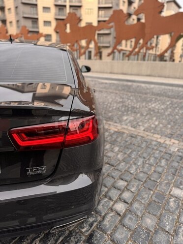 Audi A6 2015, 125,000 km - 2.0 l - Bakı