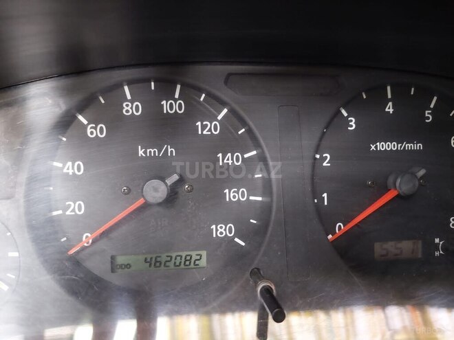 Nissan Pathfinder 1999, 462,082 km - 3.3 l - Sumqayıt