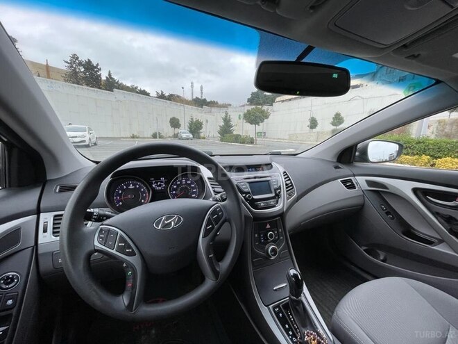 Hyundai Elantra 2015, 187,000 km - 1.8 l - Bakı