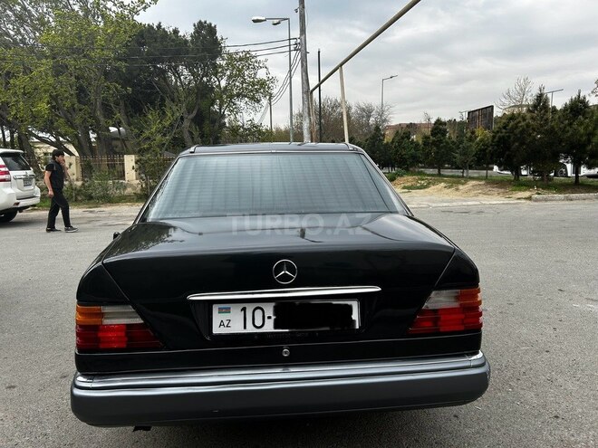 Mercedes E 230 1992, 359,000 km - 2.3 l - Bakı