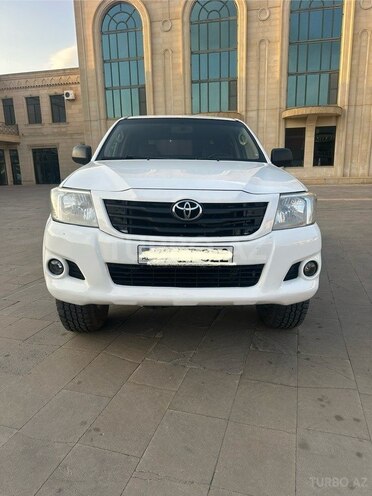 Toyota Hilux 2013, 211,112 km - 3.0 l - Bakı