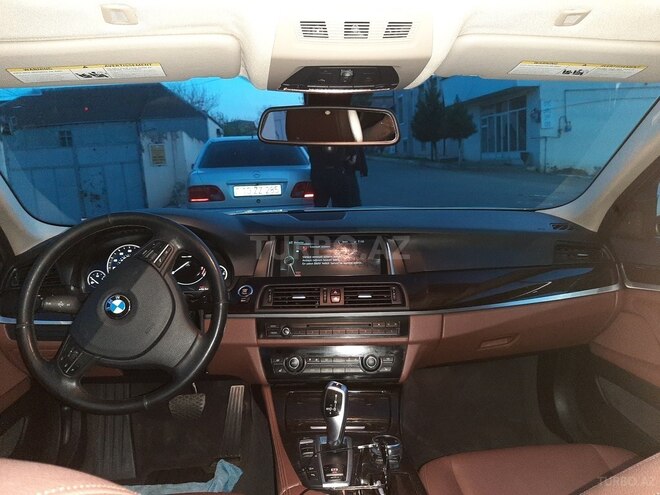 BMW 528 2013, 251,000 km - 2.0 l - Gəncə