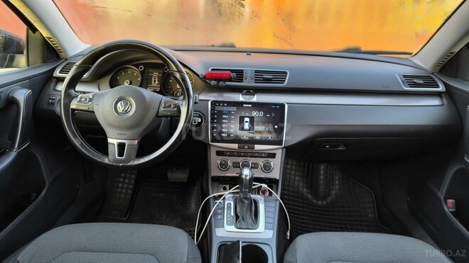 Volkswagen Passat 2011, 151,000 km - 1.8 l - Bakı