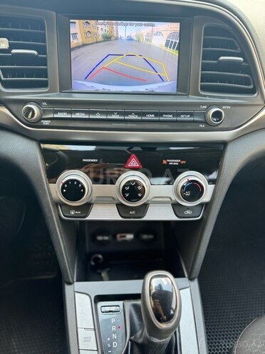 Hyundai Elantra 2019, 111,900 km - 2.0 l - Gəncə