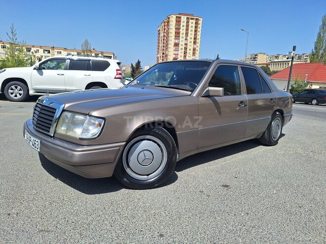 Mercedes C 230 1991, 423,596 km - 2.3 l - Bakı