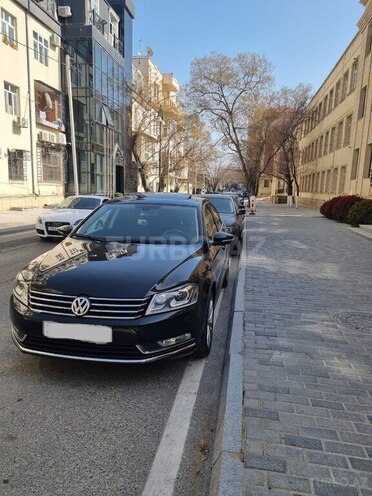 Volkswagen Passat 2014, 201,000 km - 1.8 l - Bakı