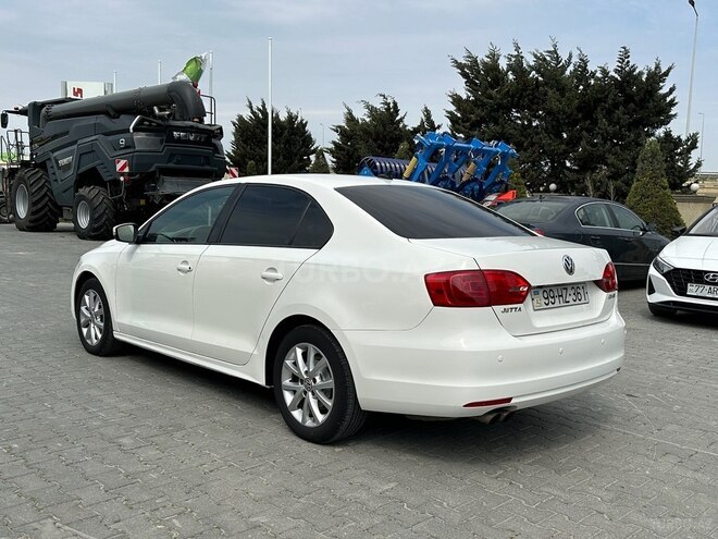 Volkswagen Jetta 2011, 135,000 km - 2.5 l - Bakı