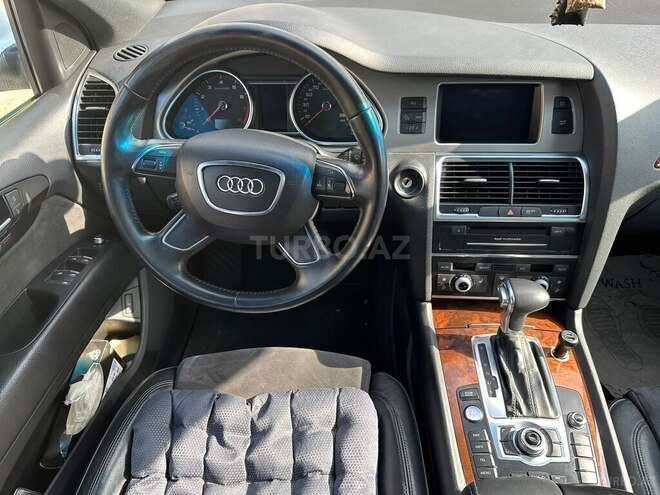 Audi Q7 2014, 209,000 km - 3.0 l - Bakı