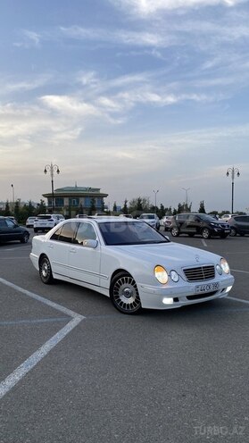 Mercedes E 320 2000, 190,000 km - 3.2 l - Bakı