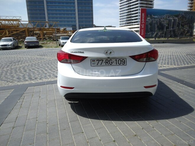 Hyundai Elantra 2015, 156,911 km - 1.8 l - Bakı