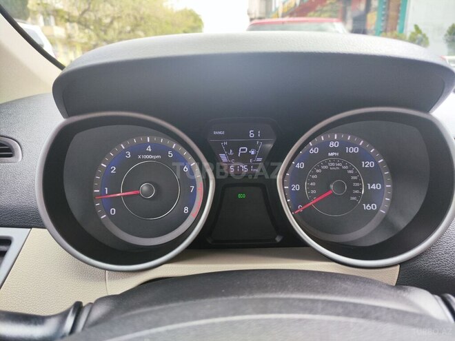 Hyundai Elantra 2015, 83,285 km - 1.8 l - Bakı