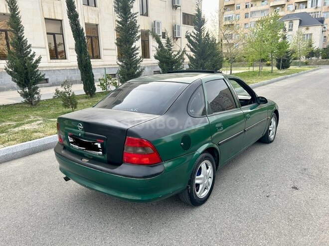 Opel Vectra 1996, 256,000 km - 1.8 l - Bakı