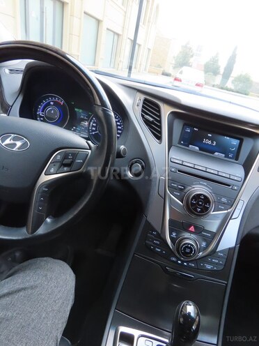 Hyundai Grandeur 2015, 148,500 km - 2.4 l - Bakı