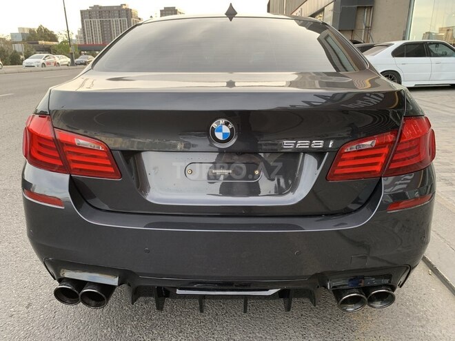 BMW 528 2014, 135,000 km - 2.0 l - Bakı