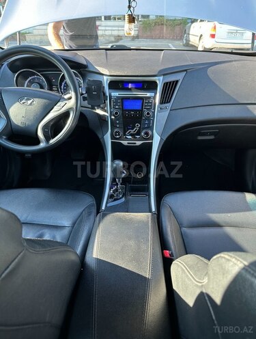 Hyundai Sonata 2011, 288,600 km - 2.0 l - Bakı