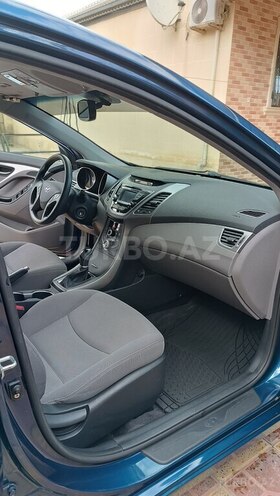 Hyundai Elantra 2016, 107,600 km - 1.8 l - Bakı
