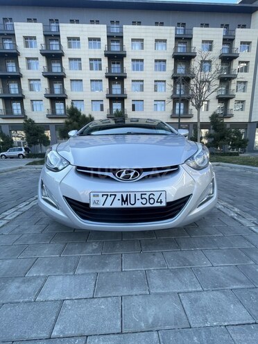Hyundai Elantra 2015, 142,000 km - 1.8 l - Bakı