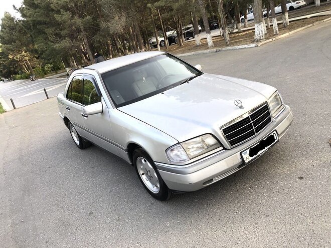 Mercedes C 200 1996, 326,768 km - 2.0 l - Bakı