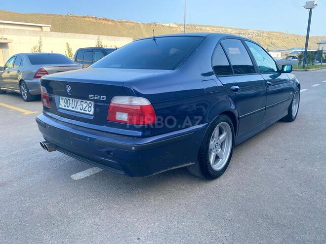 BMW 528 1996, 350,000 km - 2.8 l - Bakı