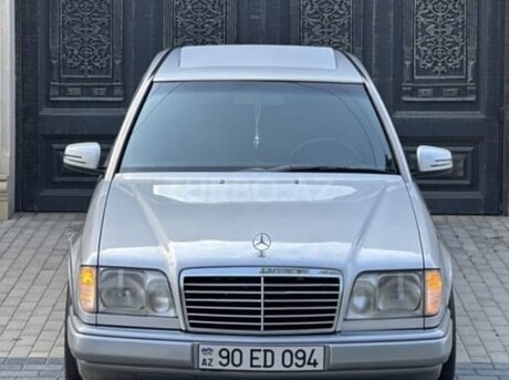 Mercedes E 220 1995