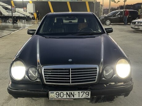 Mercedes E 220 1997