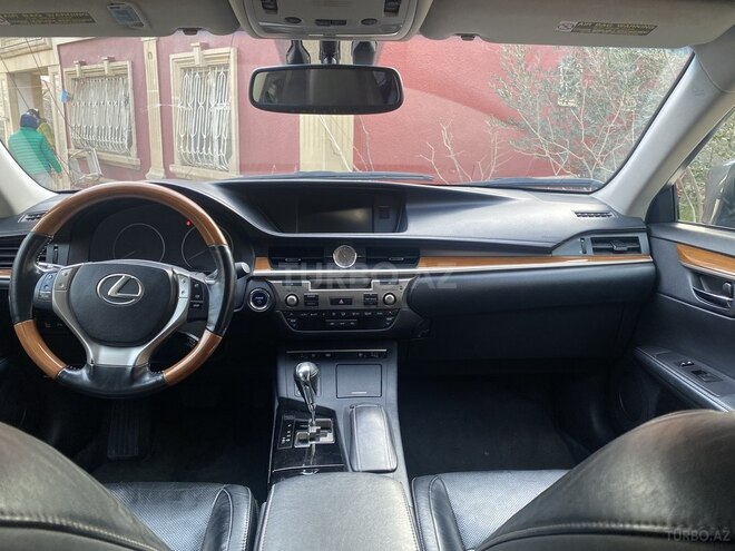 Lexus  2013, 330,000 km - 2.5 l - Bakı