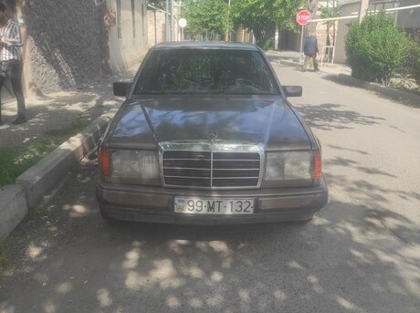 Mercedes  1992