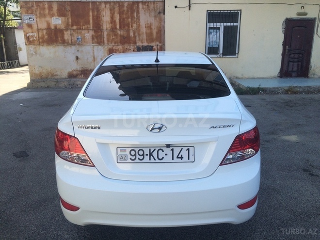 Hyundai Accent 2013, 72,800 km - 1.6 l - Bakı