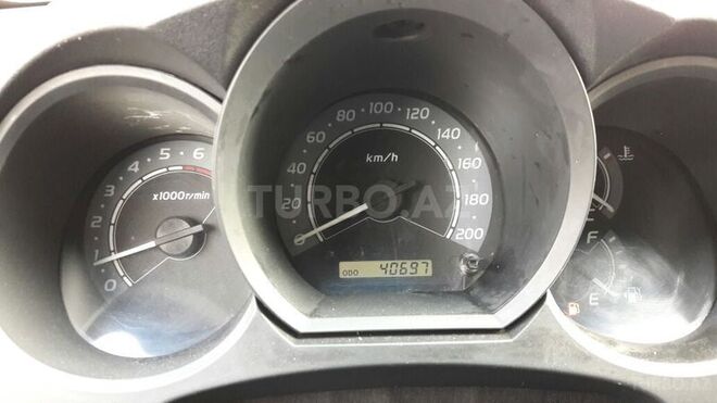 Toyota Hilux 2008, 40,500 km - 2.7 l - Bakı
