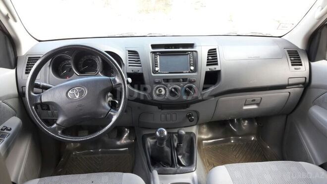 Toyota Hilux 2008, 40,500 km - 2.7 l - Bakı