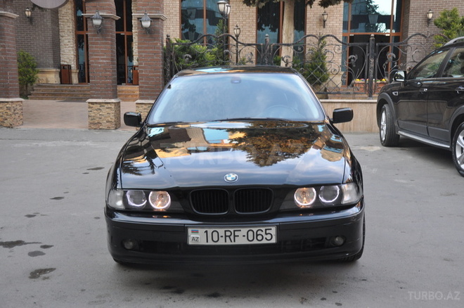 BMW 523 1998, 270,000 km - 2.3 l - Bakı