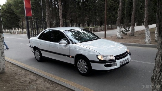 Opel Omega 1997, 250,000 km - 2.0 l - Sumqayıt