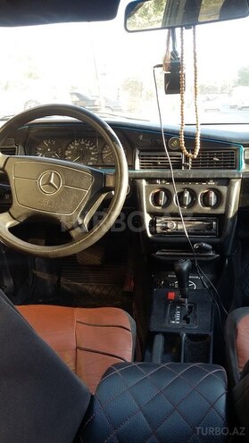 Mercedes 190 1989, 251,000 km - 2.0 л - Bakı