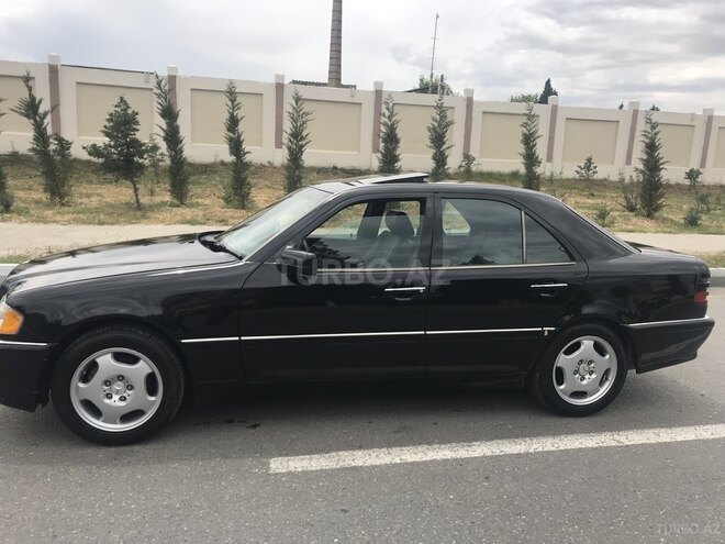 Mercedes C 230 1998, 204,900 km - 2.3 л - Sumqayıt