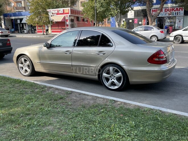 Mercedes E 240 2002, 264,848 km - 2.4 л - Sumqayıt