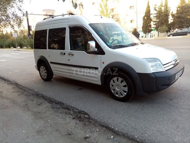Ford Tourneo Connect 2007, 332,000 km - 1.8 л - Sumqayıt